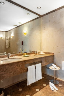 Agora' Palace Hotel, Biella, Italy