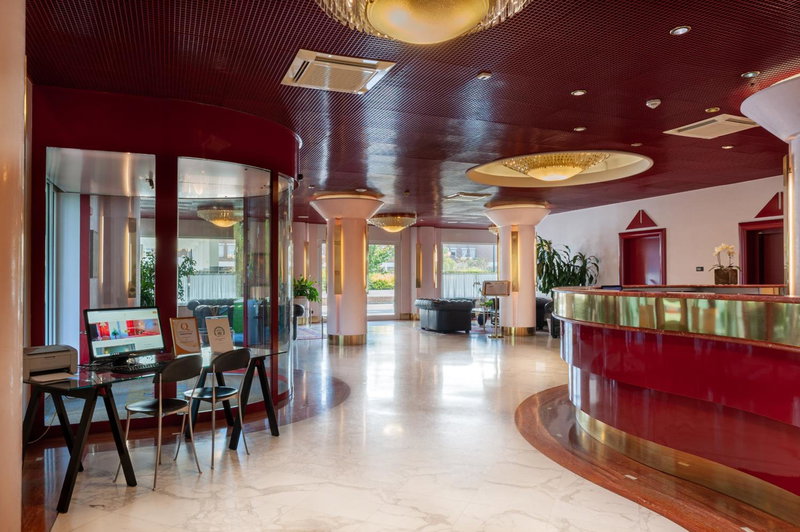 Agora' Palace Hotel, Biella, Italy