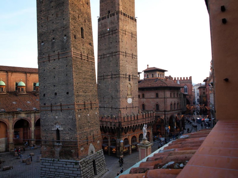 Cosmopolitan Central Rooms, Bologna, Italy