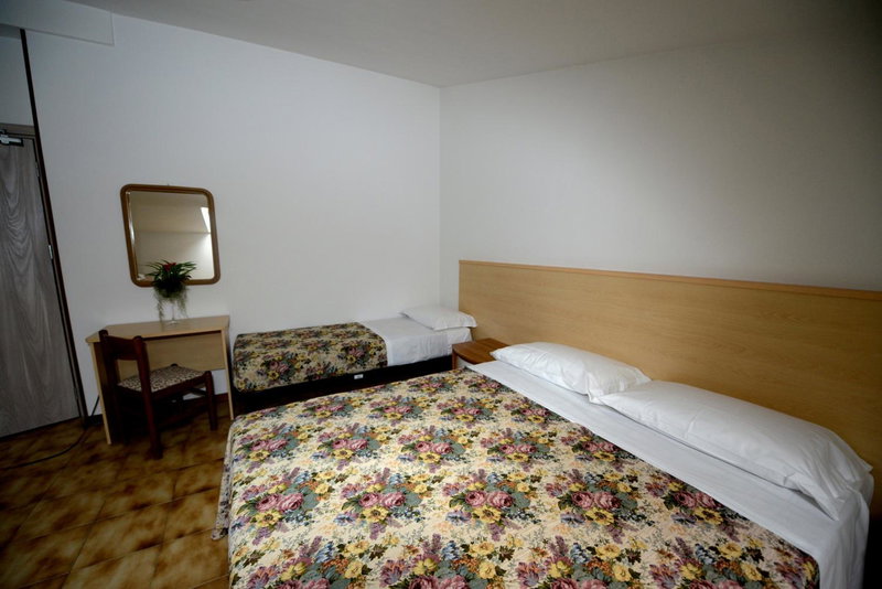 Hotel San Benedetto, Peschiera del Garda, Italy