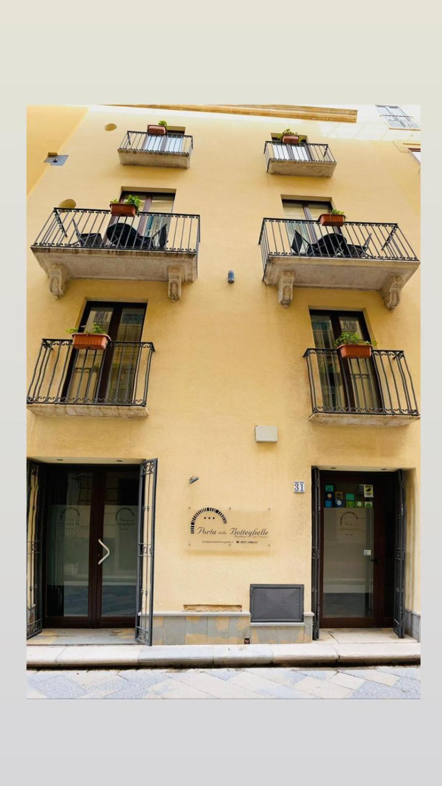 Porta delle Botteghelle, Italie