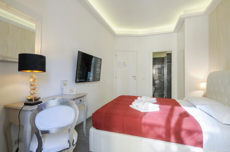 RomAntic Dreams Guest House, Rome, Italy