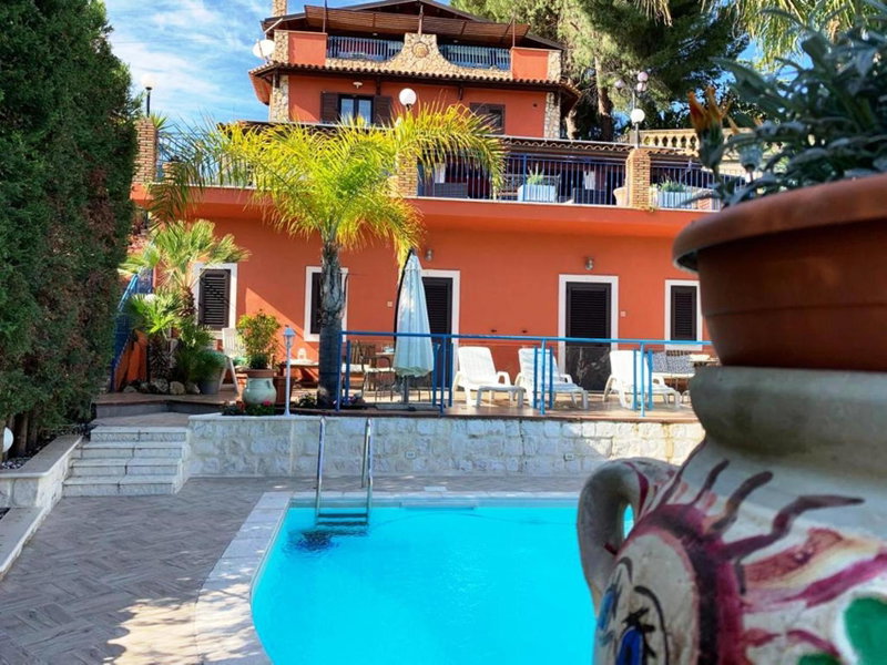 B&B Villa del Sole Relais, Agrigento, Italy