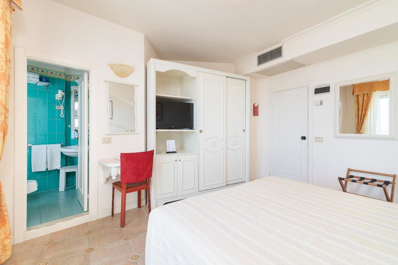 Universal Hotel, Cervia, Italy
