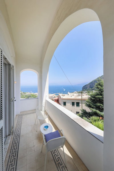 Suite Time Capri Villa La Pergola, Capri, Italy