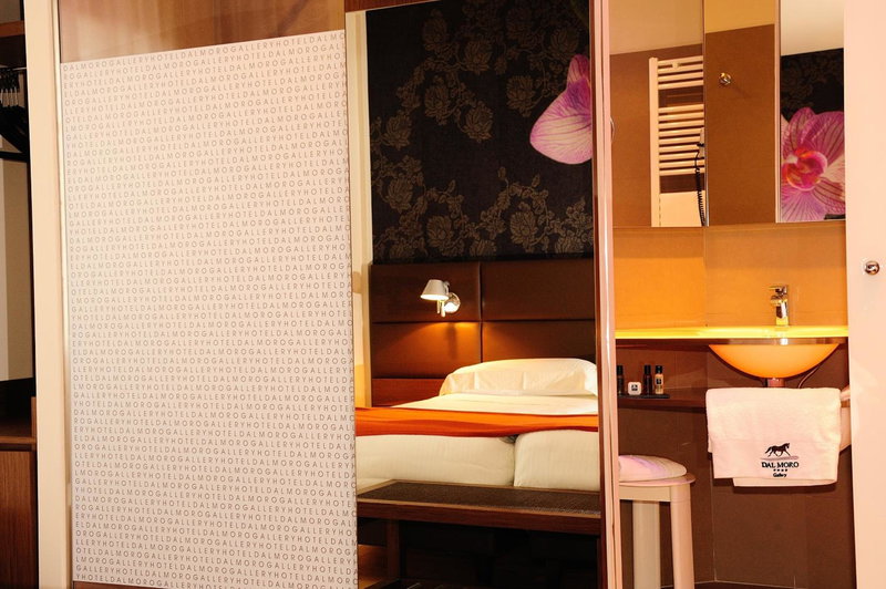 Dal Moro Gallery Hotel, Assisi, Italy