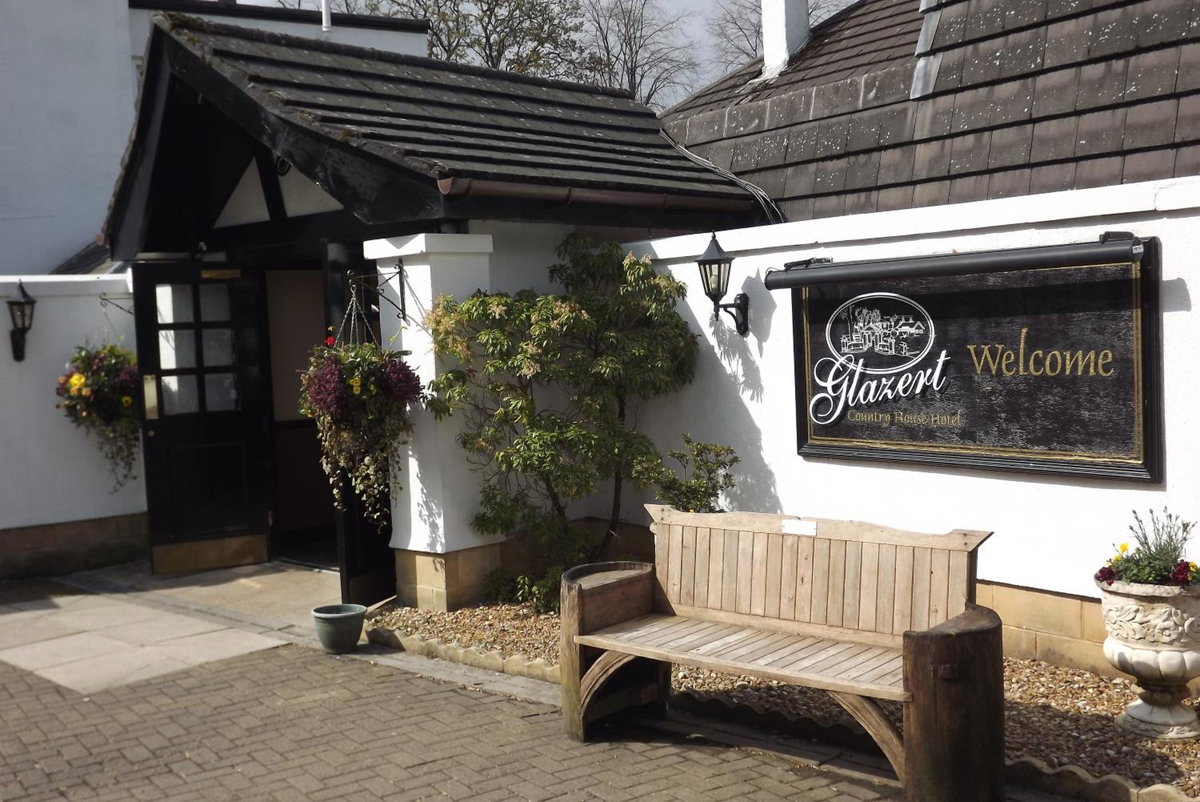 Hotel · Glazert Country House Hotel, Lennoxtown