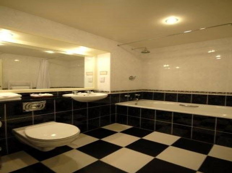Wolds Village Hotel, Bainton, United Kingdom