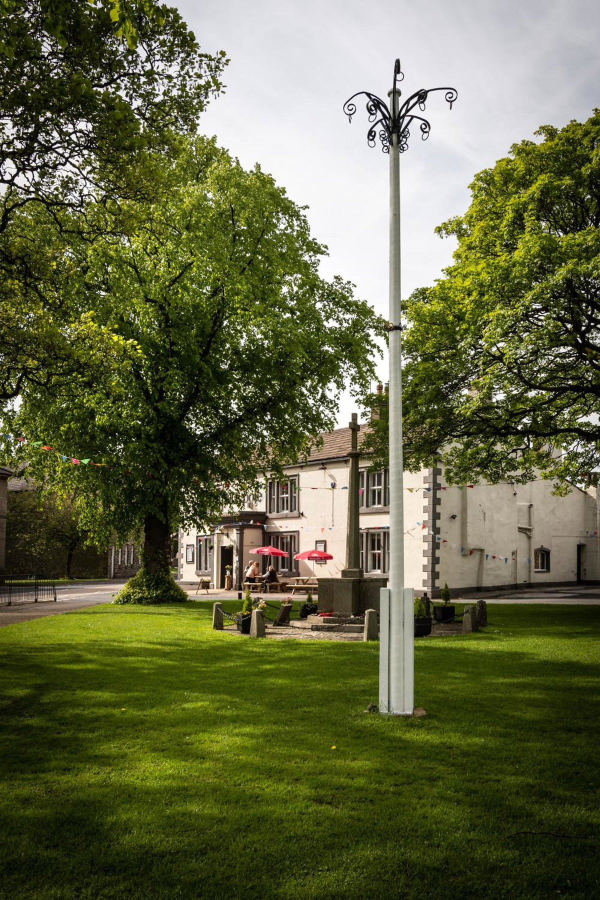 Maypole Inn, United Kingdom