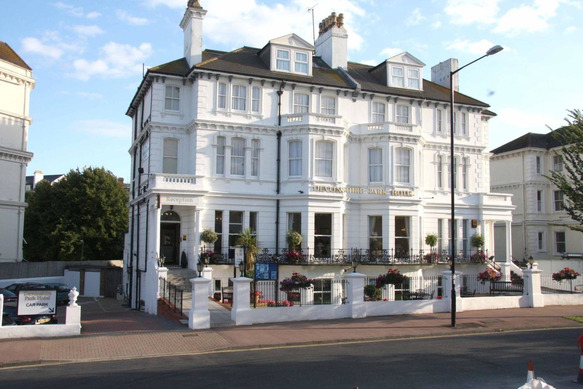 OYO Devonshire Park Hotel, United Kingdom