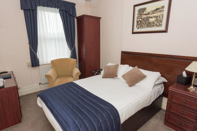 OYO Devonshire Park Hotel, Eastbourne, United Kingdom