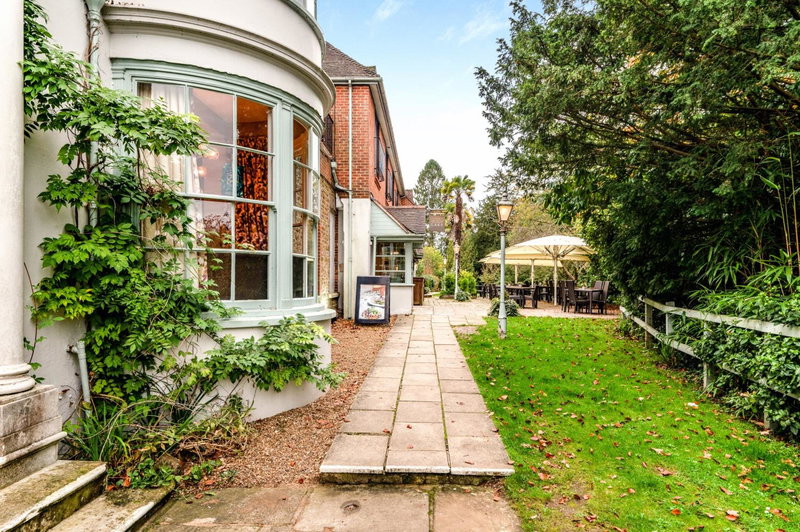 Inn on the Lake by Innkeeper's Collection, Godalming, United Kingdom