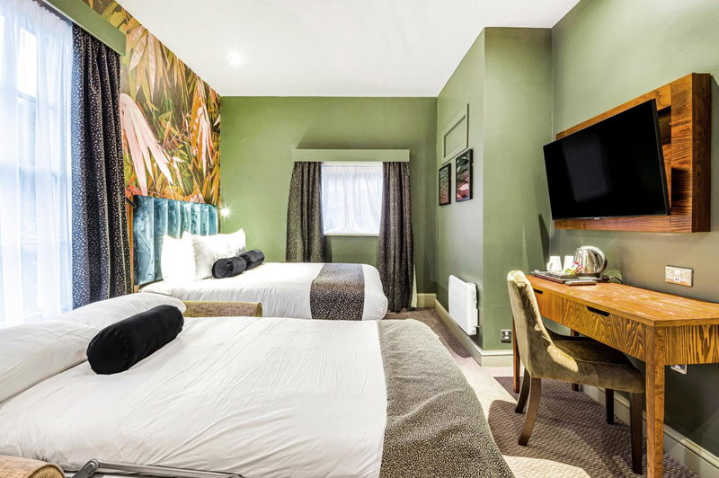Inn on the Lake by Innkeeper's Collection, Godalming, United Kingdom