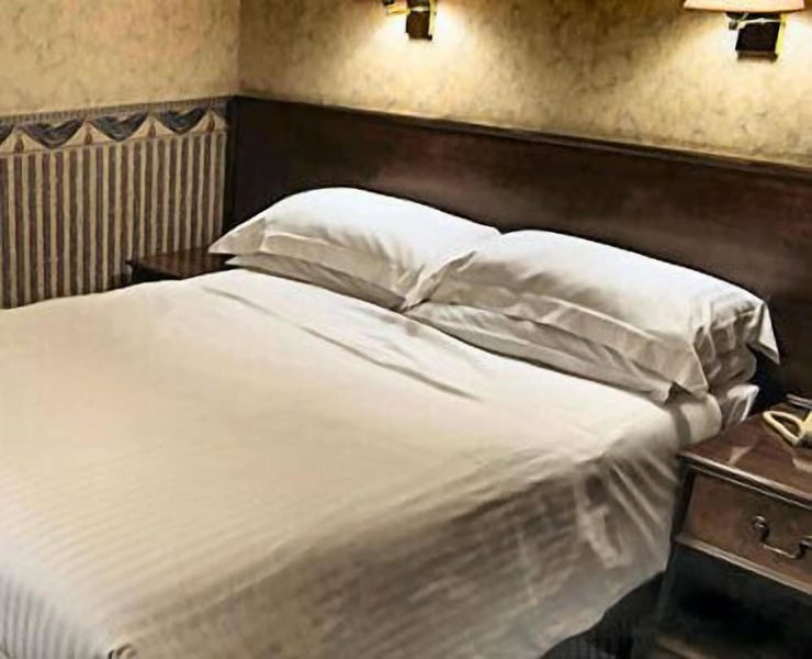The Queen's Hotel, Lerwick, United Kingdom