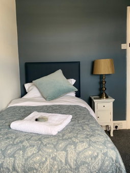The Nags Head - Room only accommodation, Lyme Regis, United Kingdom