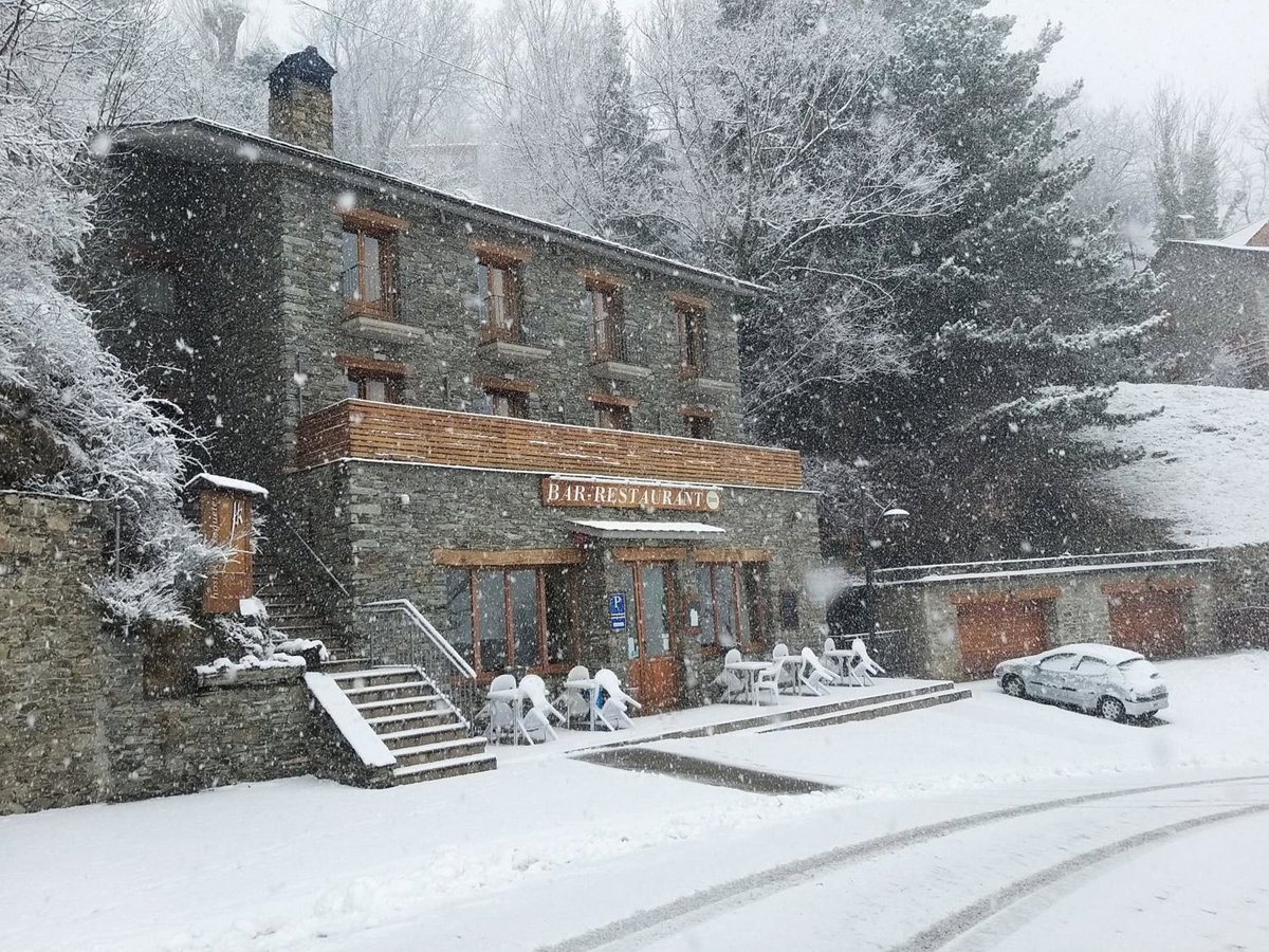 Hostal Les Roquetes, Spain