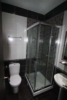 Hostal MH Fuencarral, Madrid, Spain