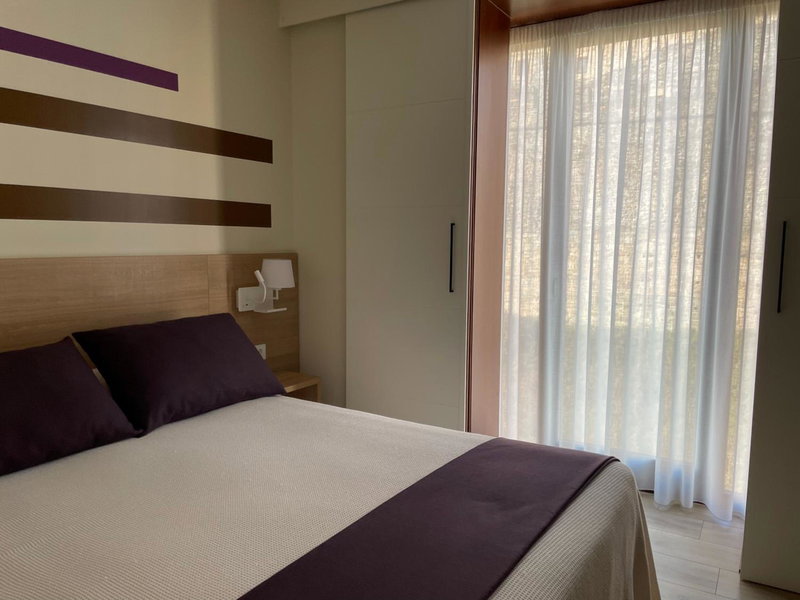 Apartamentos Turísticos Guiana, Ponferrada, Spain