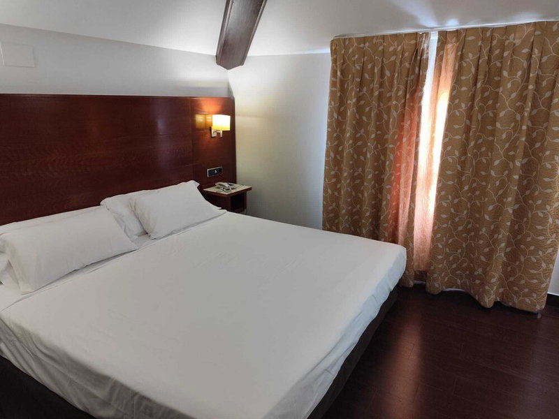 Hotel Hidalgo, Esquivias, Spain