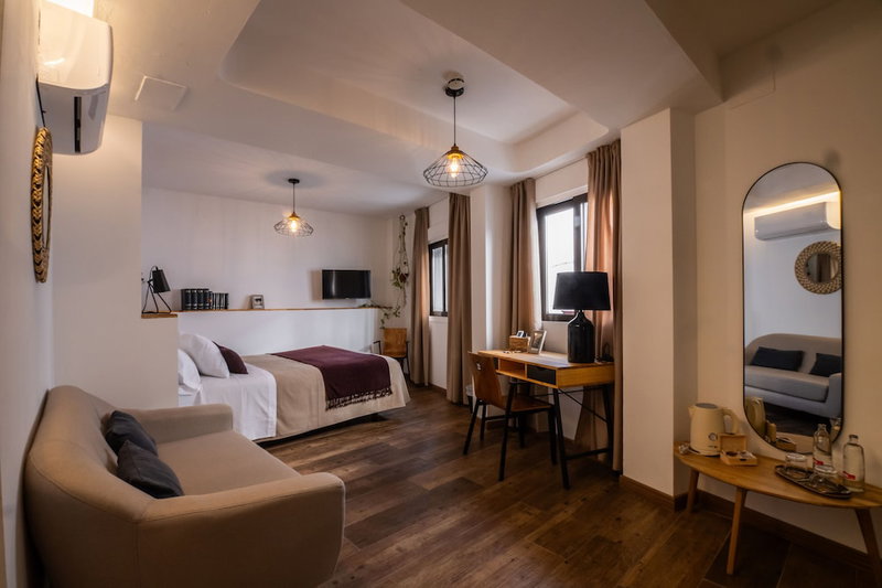 Rooms VITA & BAR, Granada, Spain