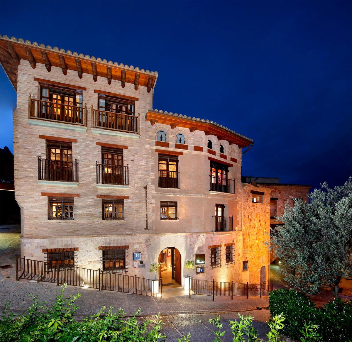 Hotel · Hotel Boutique Maribel (Adult Only), Alquézar