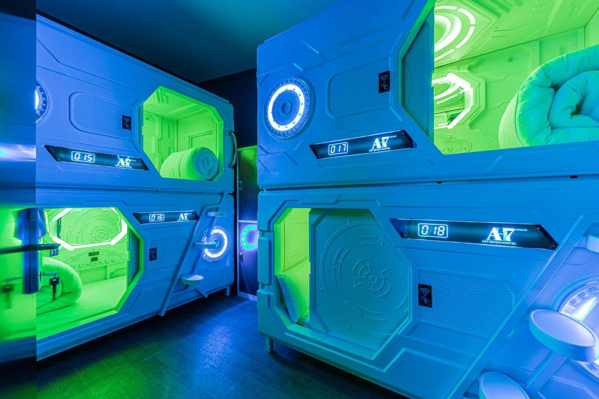 Art Seven Hostel Capsules, Spain