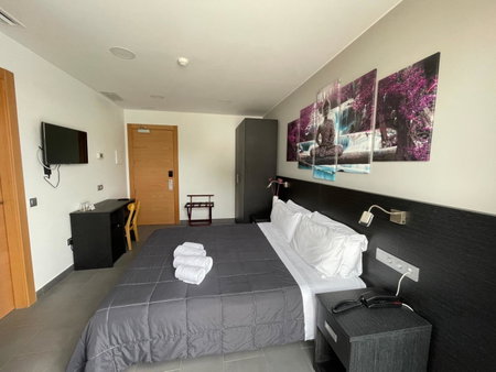 6 Bis HOTEL, Castelldefels, Spain