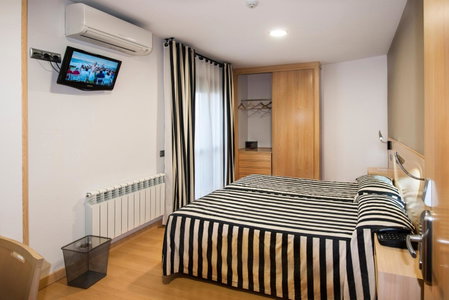 Hotel Puerta de la Santa, Avila, Spain