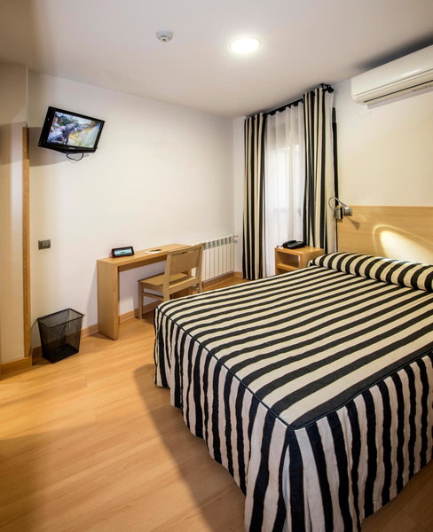Hotel Puerta de la Santa, Avila, Spain