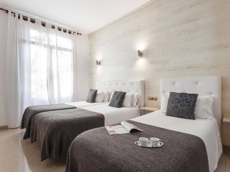 Aparthotel Rambla108, Barcelona, Spain