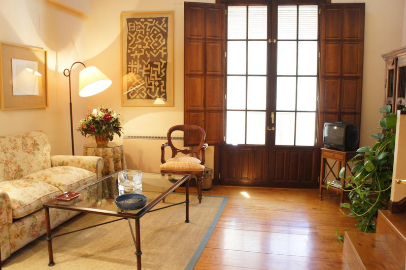 Casavillena Apartamentos Turísticos, Segovia, Spain