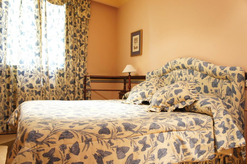 Casavillena Apartamentos Turísticos, Segovia, Spain