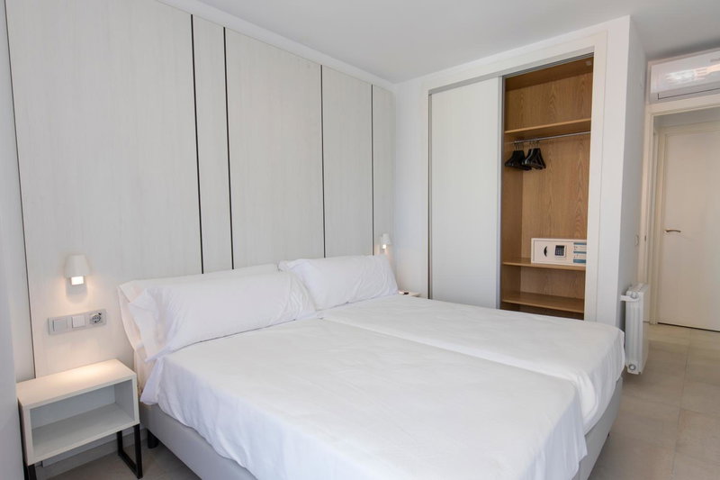 Aparthotel BCL Levante Beach, Benidorm, Spain