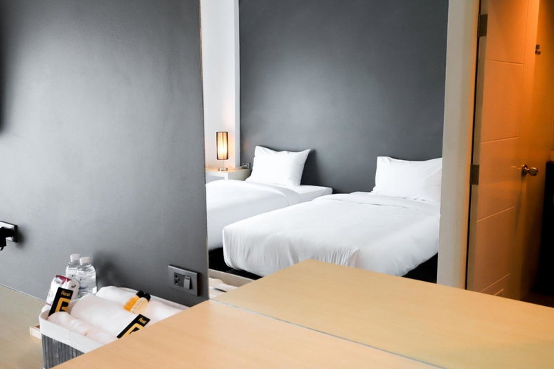 The Rest Hotel - ประจวบ, Prachuap Khiri Khan, Thailand