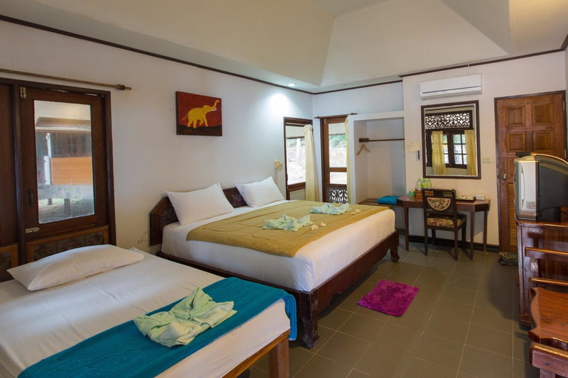 Koh Talu Island Resort, Bang Saphan Noi, Thailand