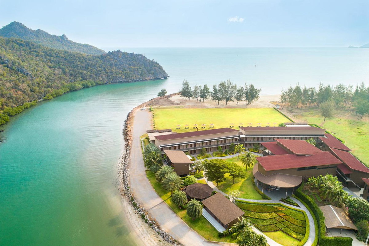 La Isla Pranburi Beach Resort, Thailand