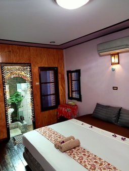 P P Garden Home Bungalow, Phi Phi Don, Thailand