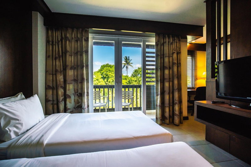Ratana Hotel Chalong, Rawai Beach, Thailand