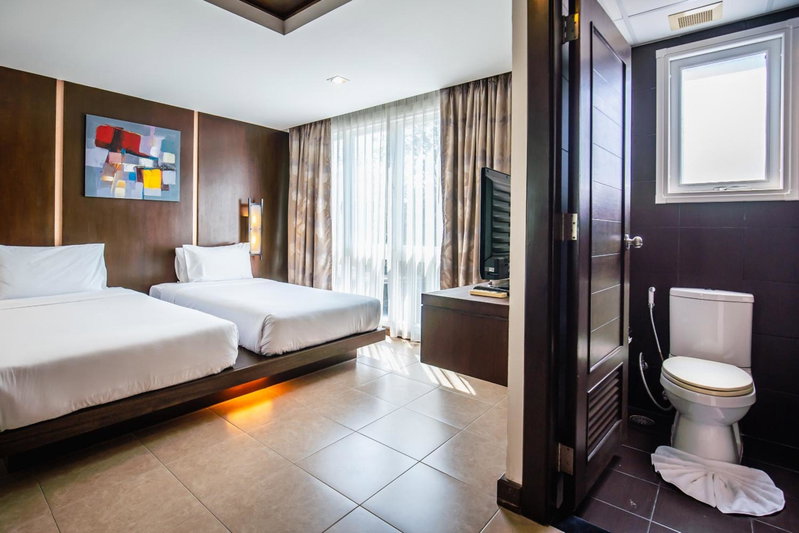 Ratana Hotel Chalong, Rawai Beach, Thailand