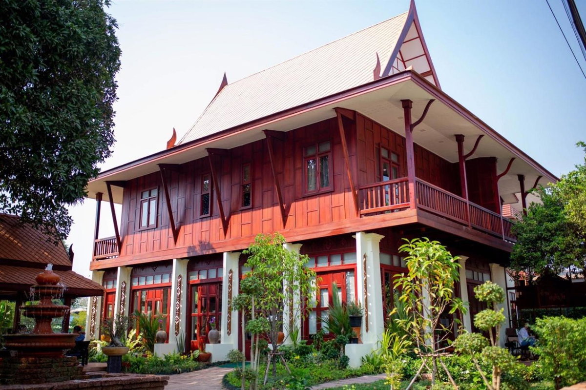 Baan Lhang Wangh บ้านหลังวัง, Thailand