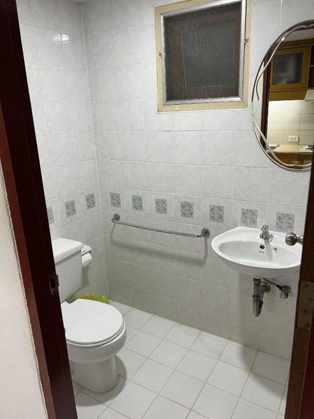 Mall Suites Hotel, Bangkok, Thailand