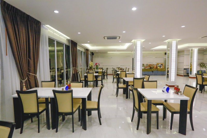 Hua Hin White Villa Hotel - SHA Certified, Hua Hin, Thailand