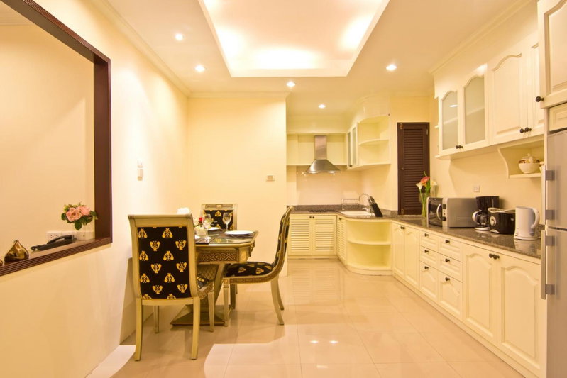 LK Royal Suite, Pattaya Central, Thailand