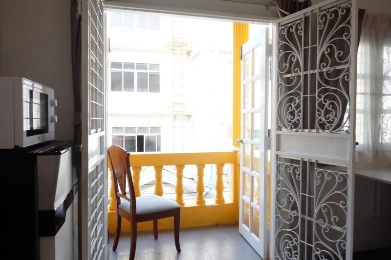 12/14 HOME Studio, Bangkok, Thailand
