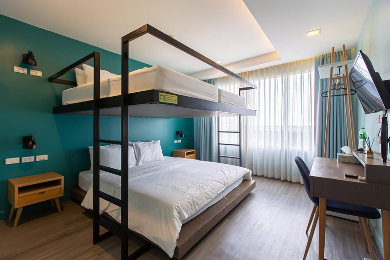 Simply Sleep Hostel, Bangkok, Thailand