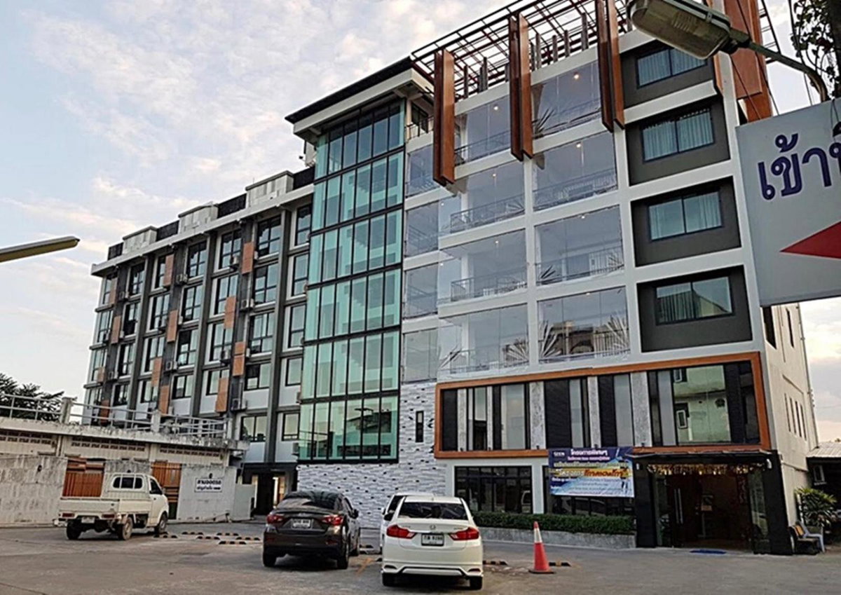 Hotel · Izen Budget Hotel & Residence, Rayong