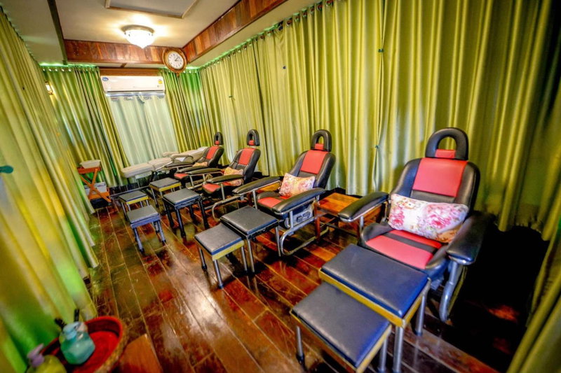 MRK Resort & Massage, Lop Buri, Thailand