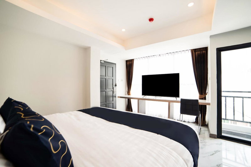 RoomQuest Sukhumvit36 BTS Thonglor, Bangkok, Thailand