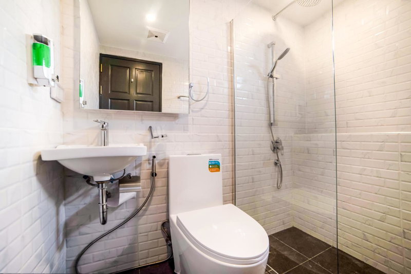 RoomQuest Sukhumvit36 BTS Thonglor, Bangkok, Thailand