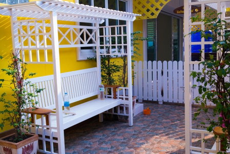 Rak Ban Kerd House, Ko Si Chang, Thailand